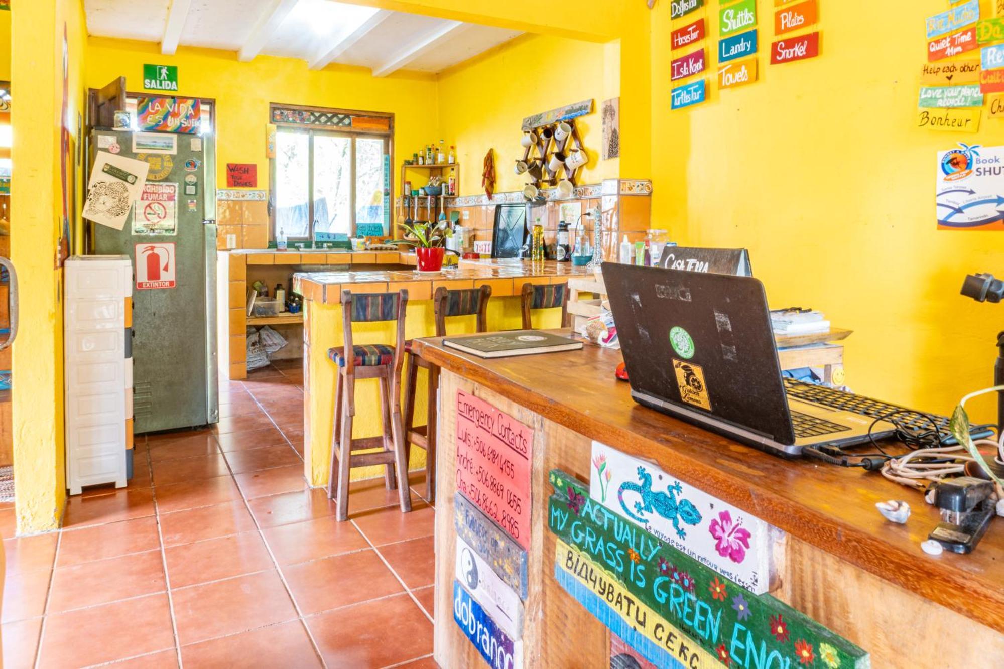 Casa Terra Hostel Samara Ngoại thất bức ảnh